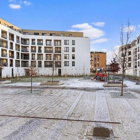 Sunflower - Modern Large Charming Apartment With Balcony Bratysława Zewnętrze zdjęcie