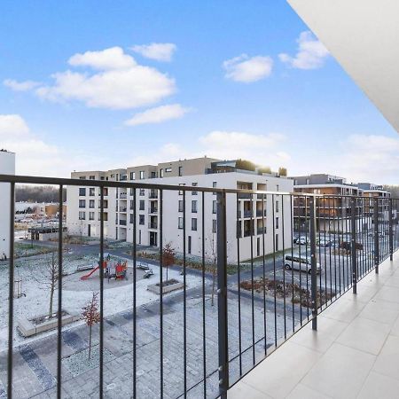 Sunflower - Modern Large Charming Apartment With Balcony Bratysława Zewnętrze zdjęcie